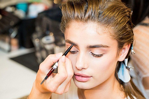 Những sai lầm makeup khiến bạn trông già hơn tuổi