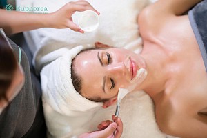 CÓ THỂ BẠN ĐANG RỬA MẶT HAI LẦN SAI CÁCH—HƯỚNG DẪN TỪ CÁC CHUYÊN GIA